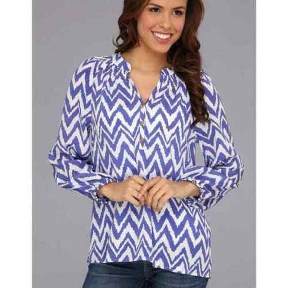 LILLY PULITZER | sz S Women's Iris Blue/White Silk Get Your Chev On Elsa Blouse - Picture 2 of 6